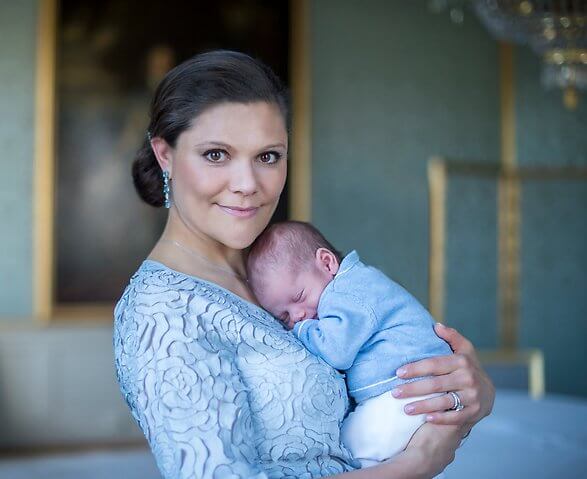 Kronprinsessan+Victoria+Prins+Oscar.+Copyright+TheRoyalCourt+Sweden+Foto+Kate+Gabor+Kungahuset.se
